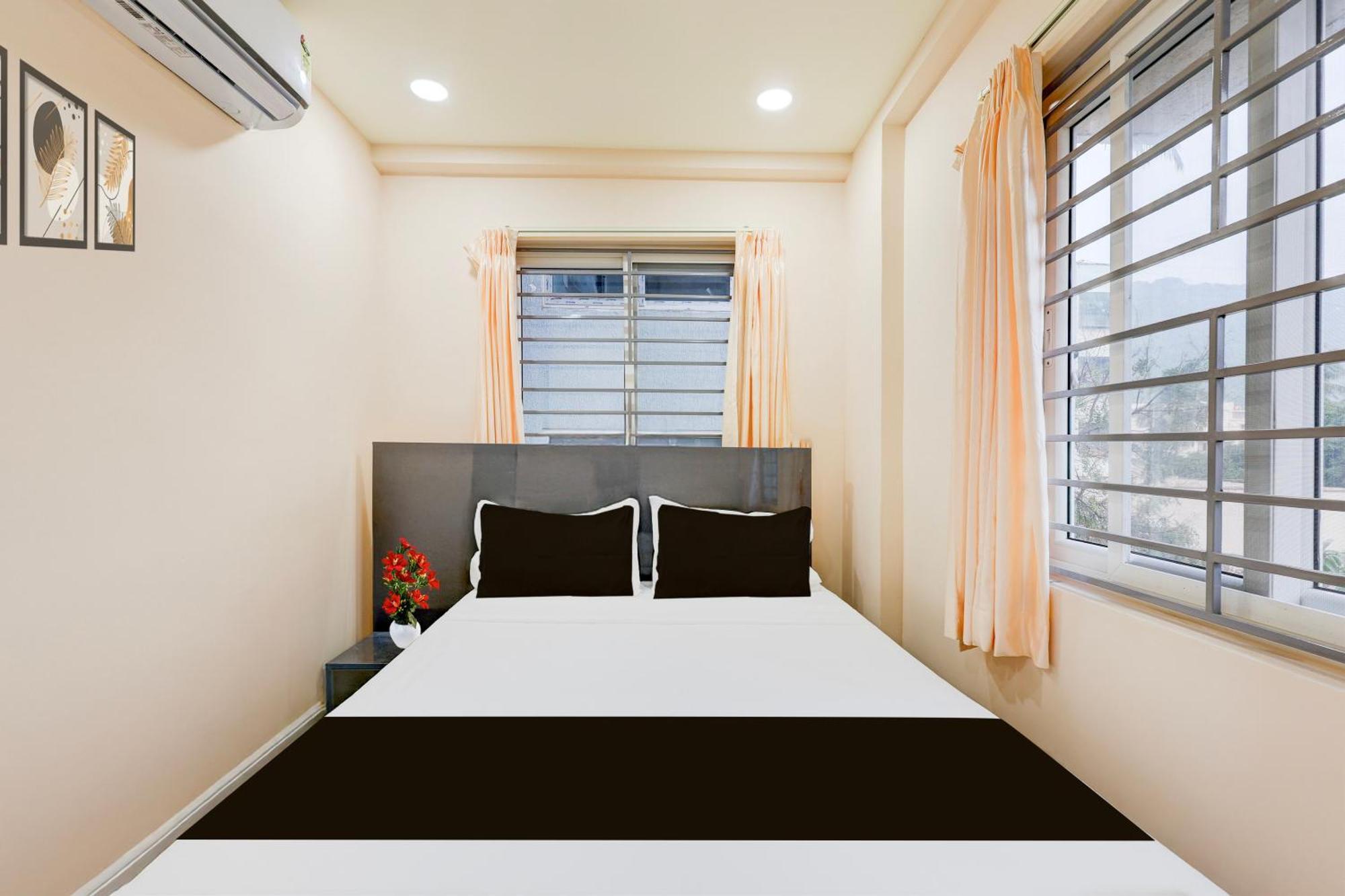 Super Townhouse Mvp Sector With Kailasagiri Hill View Pedda Waltair Exterior foto